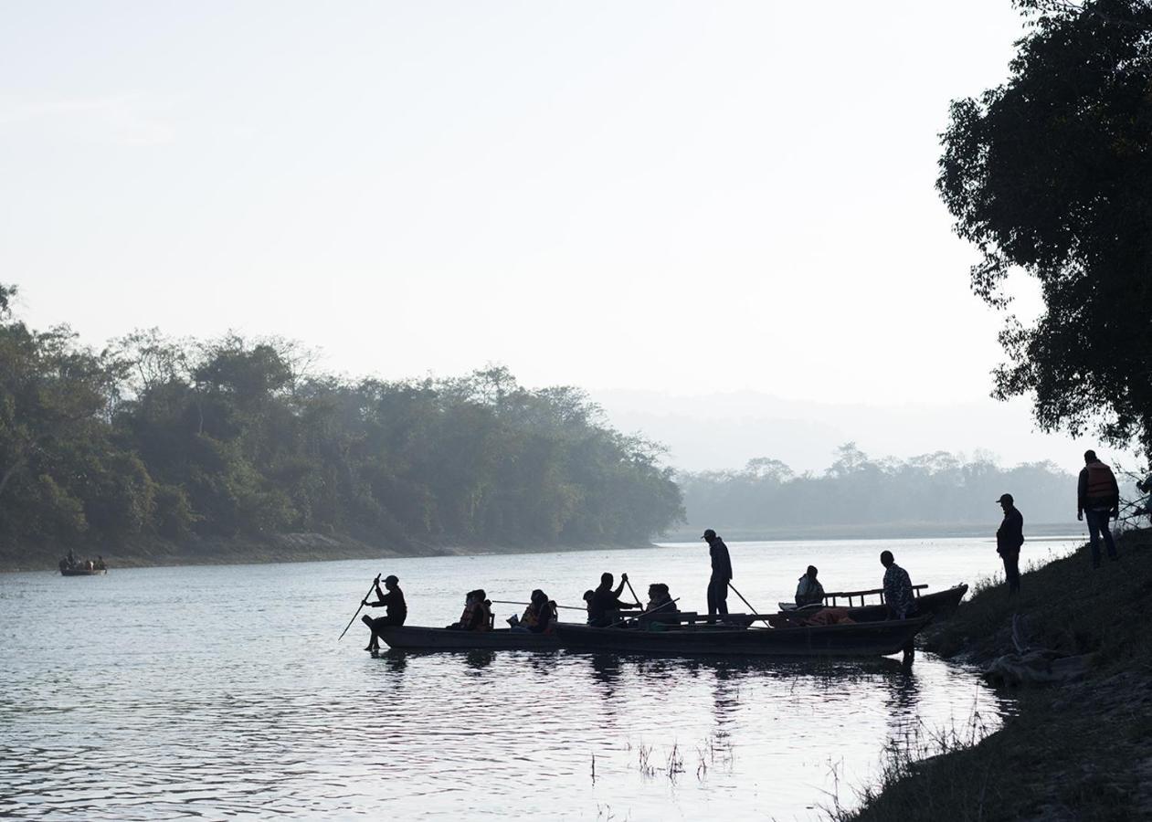 Sanctuary Chitwan National Park Esterno foto