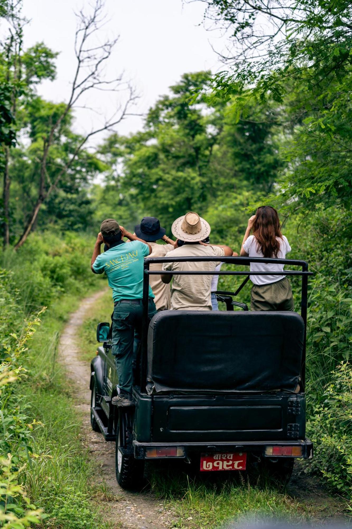 Sanctuary Chitwan National Park Esterno foto